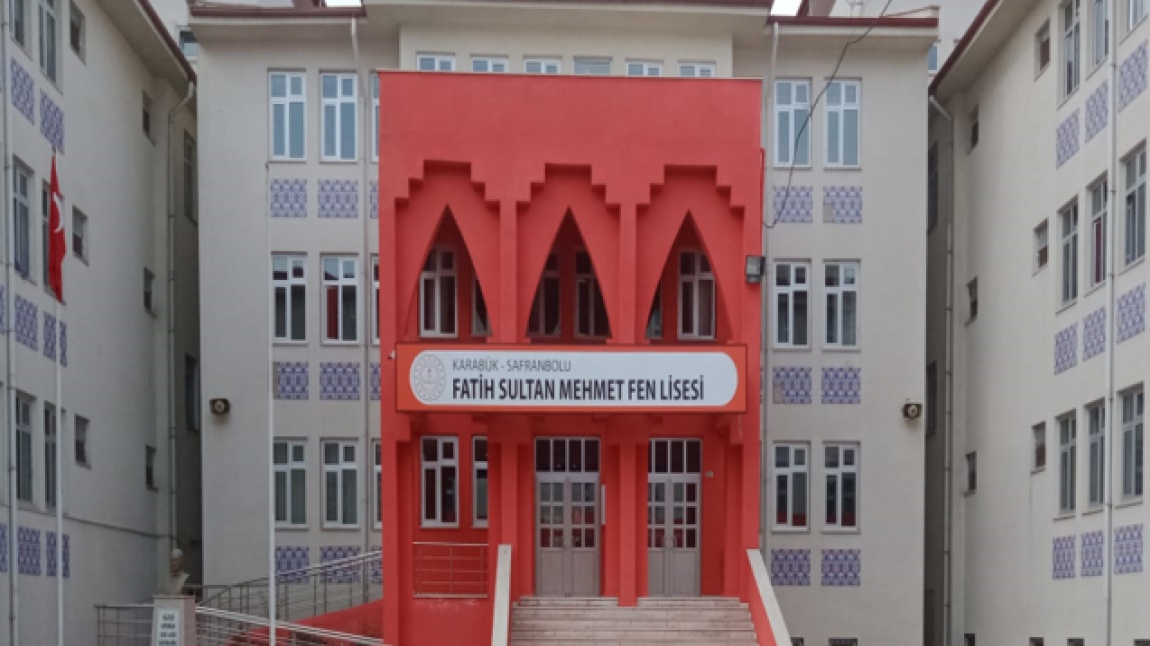 Fatih Sultan Mehmet Fen Lisesi Fotoğrafı